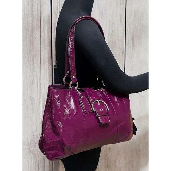 Coach F19711 Soho Buckle Patent Leather Carryall Bag & Buckle Zip Around Wallet - Picture 10 of 15